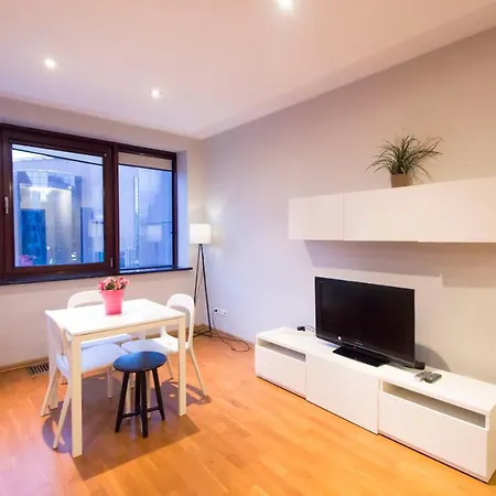 Happy Estate Apartments - Old Town Vratislav