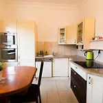 Happy Estate - Old Town Appartement *