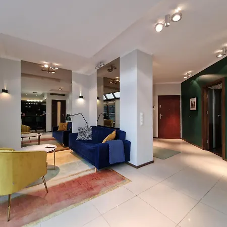 Happy - Old Town Apartment