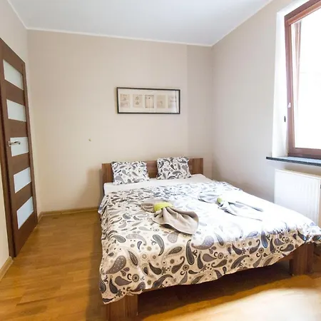 Happy - Old Town Apartment *