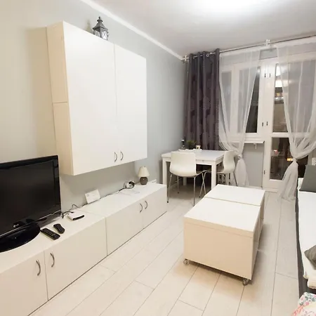Happy Estate - Old Town Apartament
