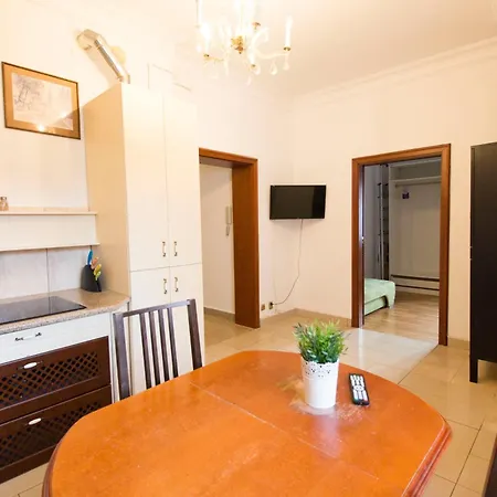 Апартаменты Happy Estate - Old Town *